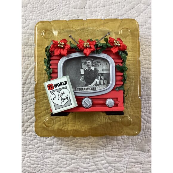 "I Love Lucy" Christmas TV Ornament Light & Sound *2002 Carlton Cards Heirloom - Picture 4 of 6